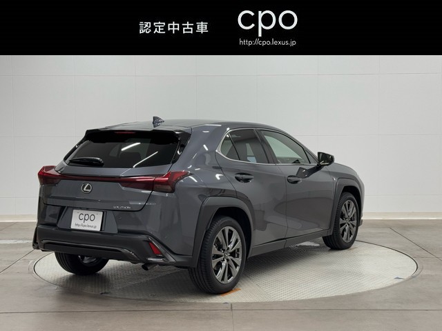 レクサス UX250h Fスポーツ