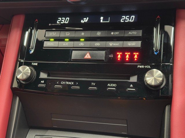 レクサス IS300h F SPORT