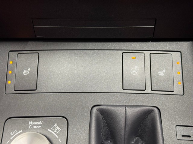 レクサス IS300h F SPORT