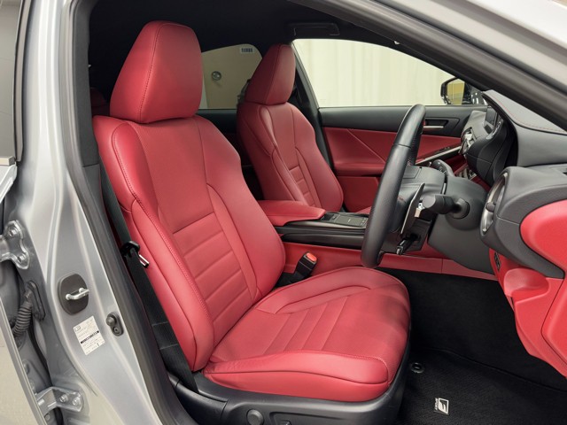 レクサス IS300h F SPORT