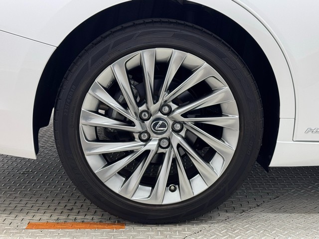レクサス ES300h バージョンL
