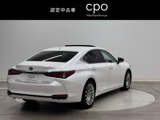 レクサス ES300h バージョンL