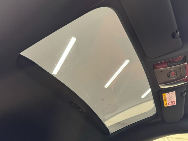 レクサス LC500h Lパッケージ