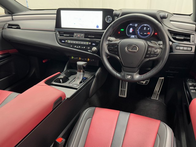 レクサス ES300h F SPORT