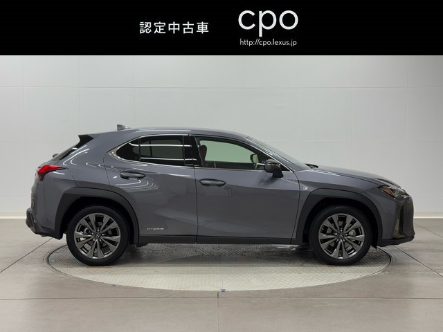 レクサス UX250h Fスポーツ