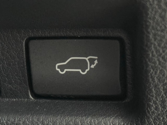 レクサス UX200 Fスポーツ