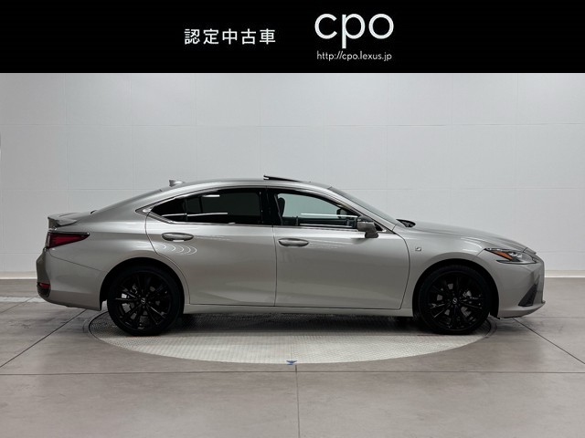 レクサス ES300h Fスポーツ