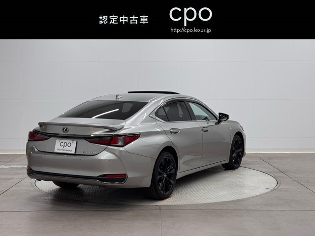 レクサス ES300h Fスポーツ