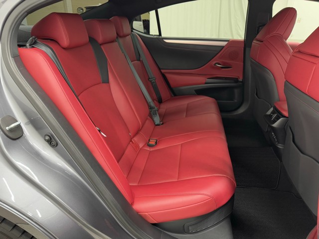 レクサス ES300h F SPORT