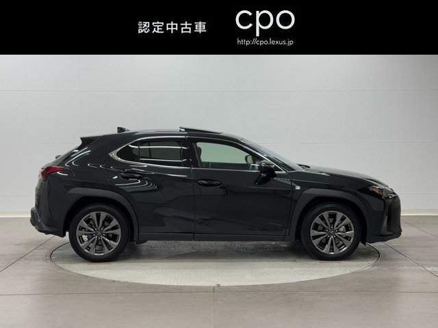 レクサス UX300h F SPORT