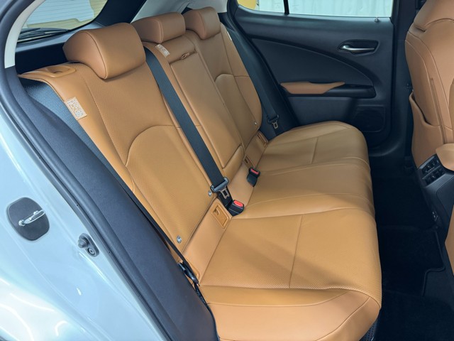 レクサス UX250h バージョンL