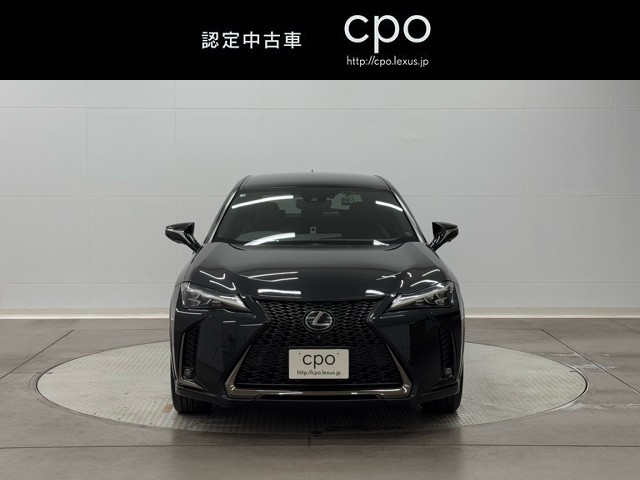 レクサス UX200 Fスポスタイルブルー