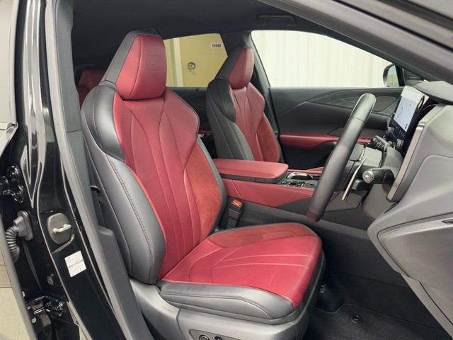 レクサス RX500h Fスポーツパフォーマン