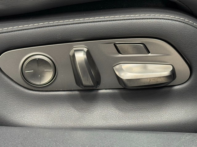 レクサス LS500h EXECUTIVE