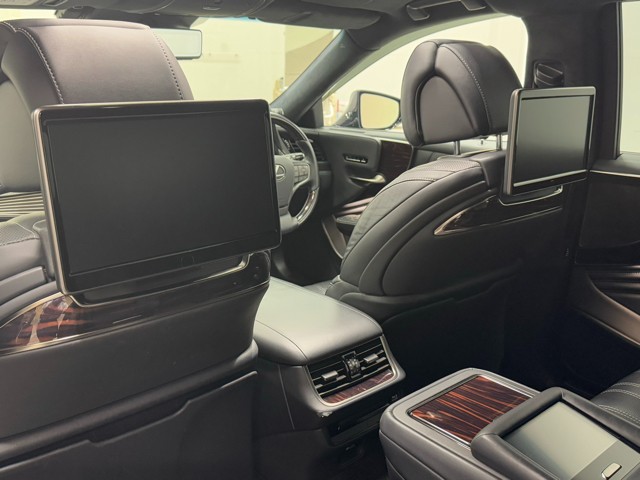 レクサス LS500h EXECUTIVE
