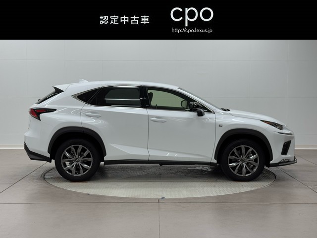 レクサス NX300 Fスポーツ