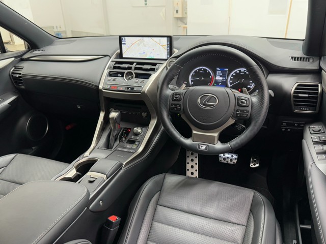 レクサス NX300 Fスポーツ