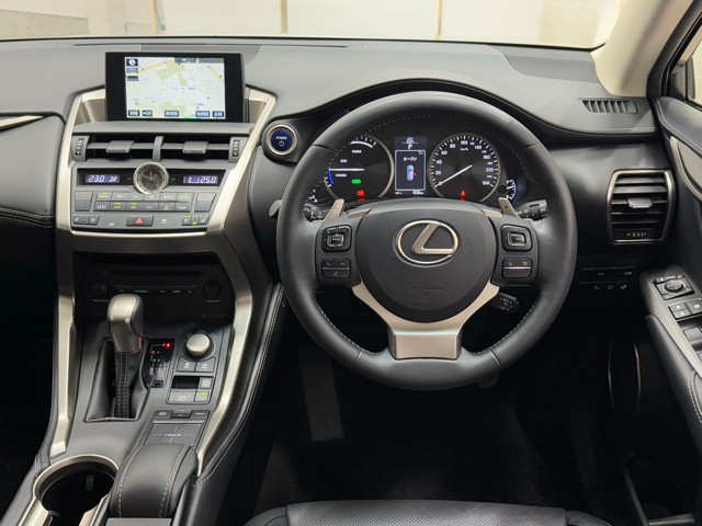 レクサス NX300h VER-L