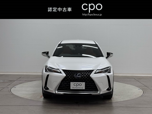 レクサス UX250h バージョン C
