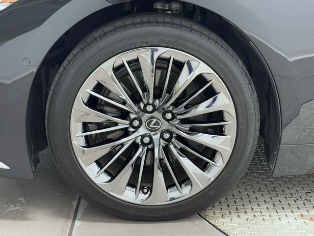 レクサス LS500h I-PKG