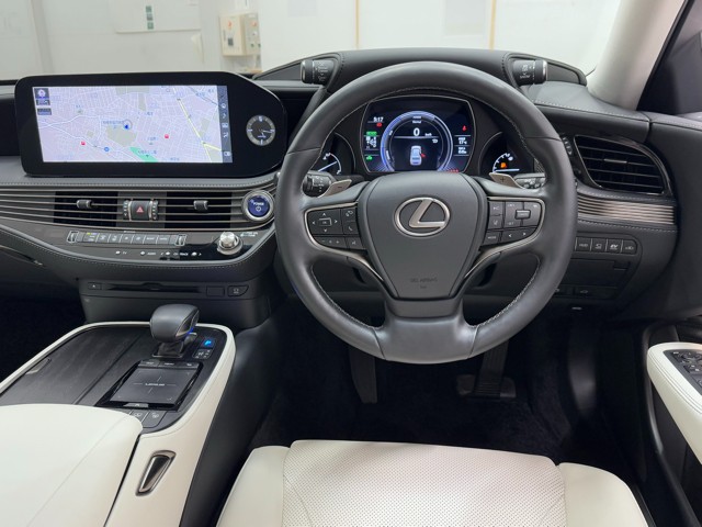 レクサス LS500h I-PKG