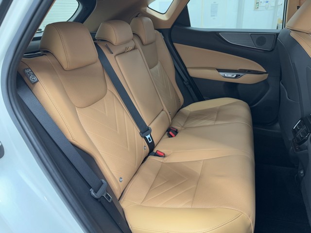 レクサス NX250 バージョンL