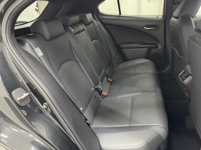 レクサス UX250h バージョンL