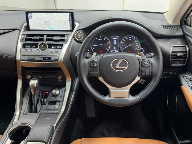 レクサス NX300 Iパッケージ