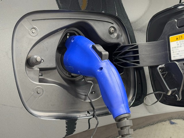 レクサス NX450h+ Ver-L