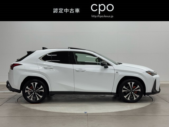 レクサス UX250h FSPORTEmotion
