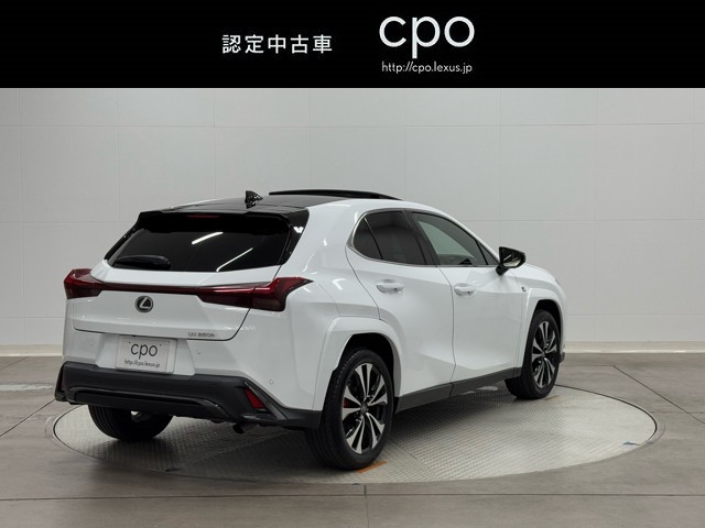 レクサス UX250h FSPORTEmotion