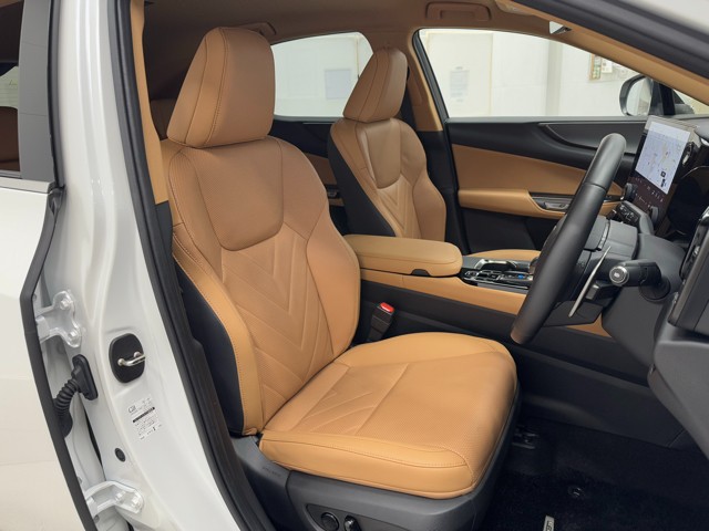 レクサス NX350h バージョンL