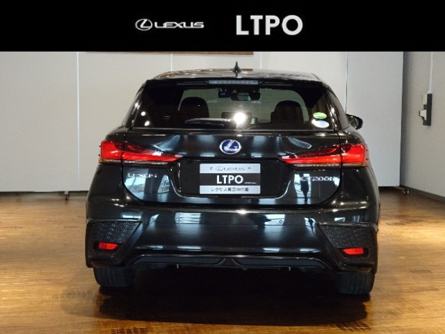 レクサス CT200h FSPORT