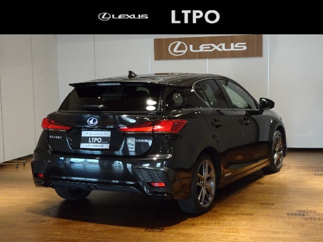 レクサス CT200h FSPORT