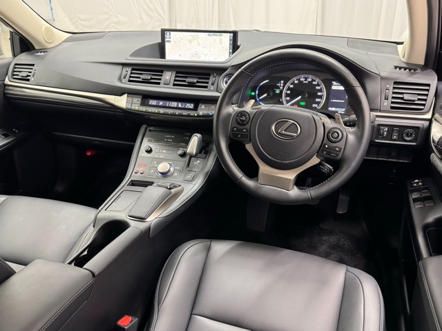 レクサス CT200h VERSIONC