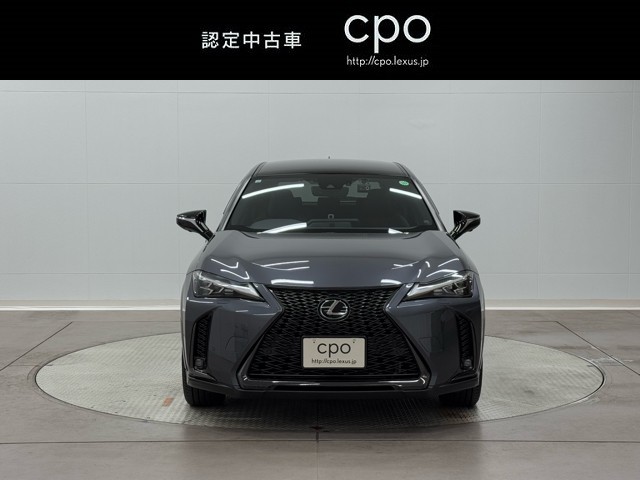 レクサス UX250h Fスポーツエモーショナル