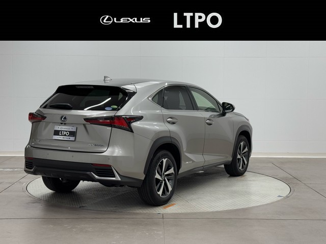 レクサス NX300h バージョンL
