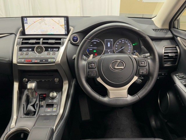 レクサス NX300h バージョンL