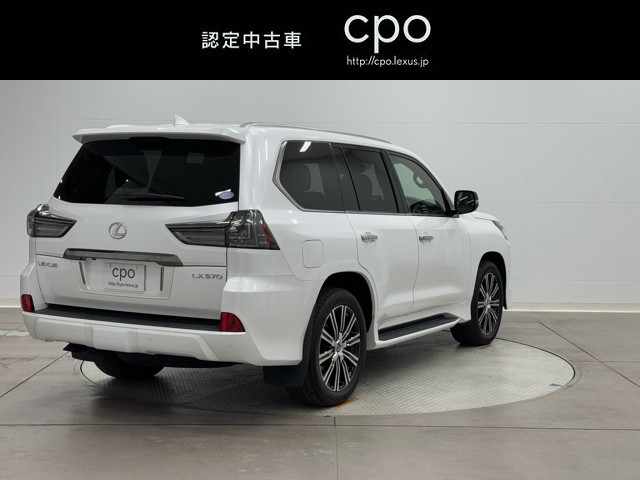 レクサス LX570 ブラックシークエンス