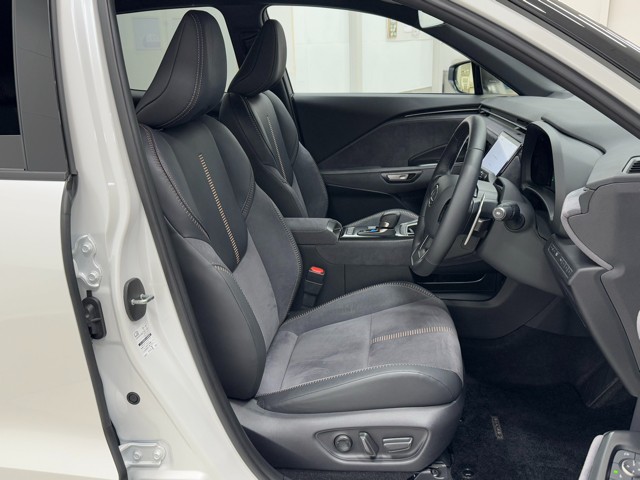 レクサス LBX クール