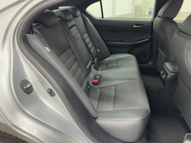 レクサス IS300 Fスポーツ