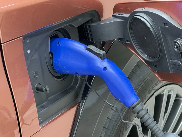 レクサス RZ450e バージョンL