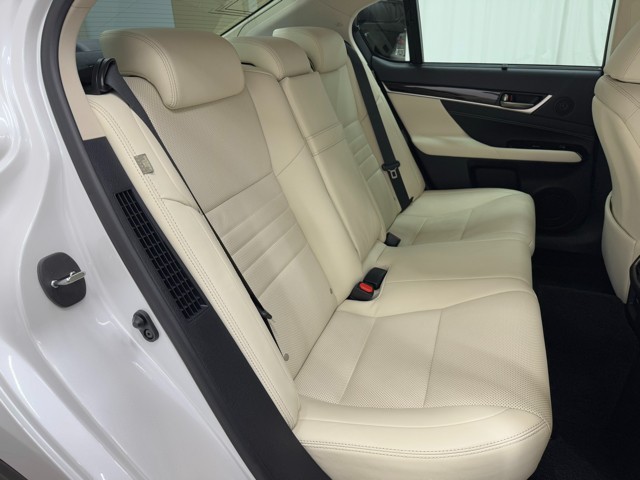 レクサス GS300h Iパッケージ