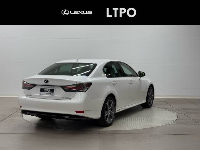レクサス GS300h Iパッケージ