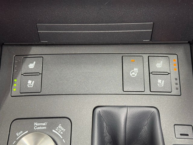 レクサス IS300h F SPORT