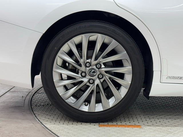 レクサス ES300h バージョンL