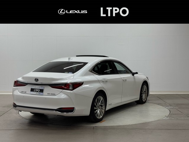 レクサス ES300h バージョンL
