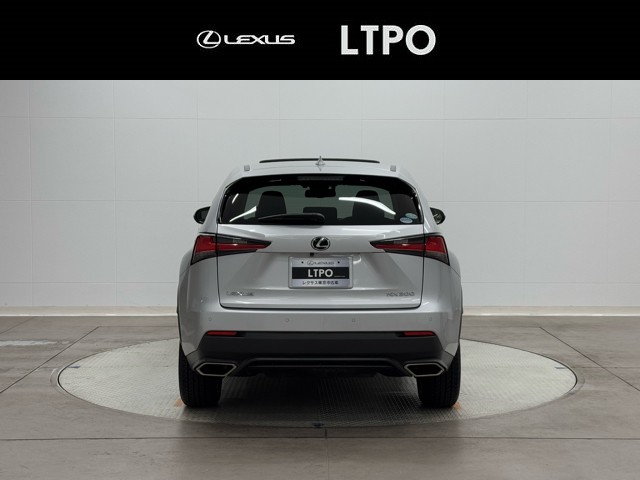 レクサス NX300 VER-L