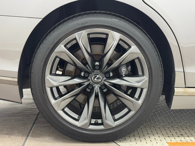 レクサス LS500h F SPORT