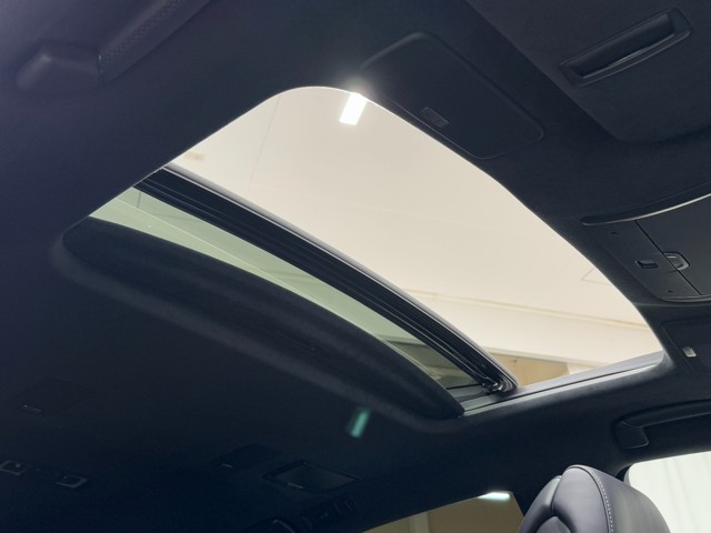 レクサス LS500h EXECUTIVE